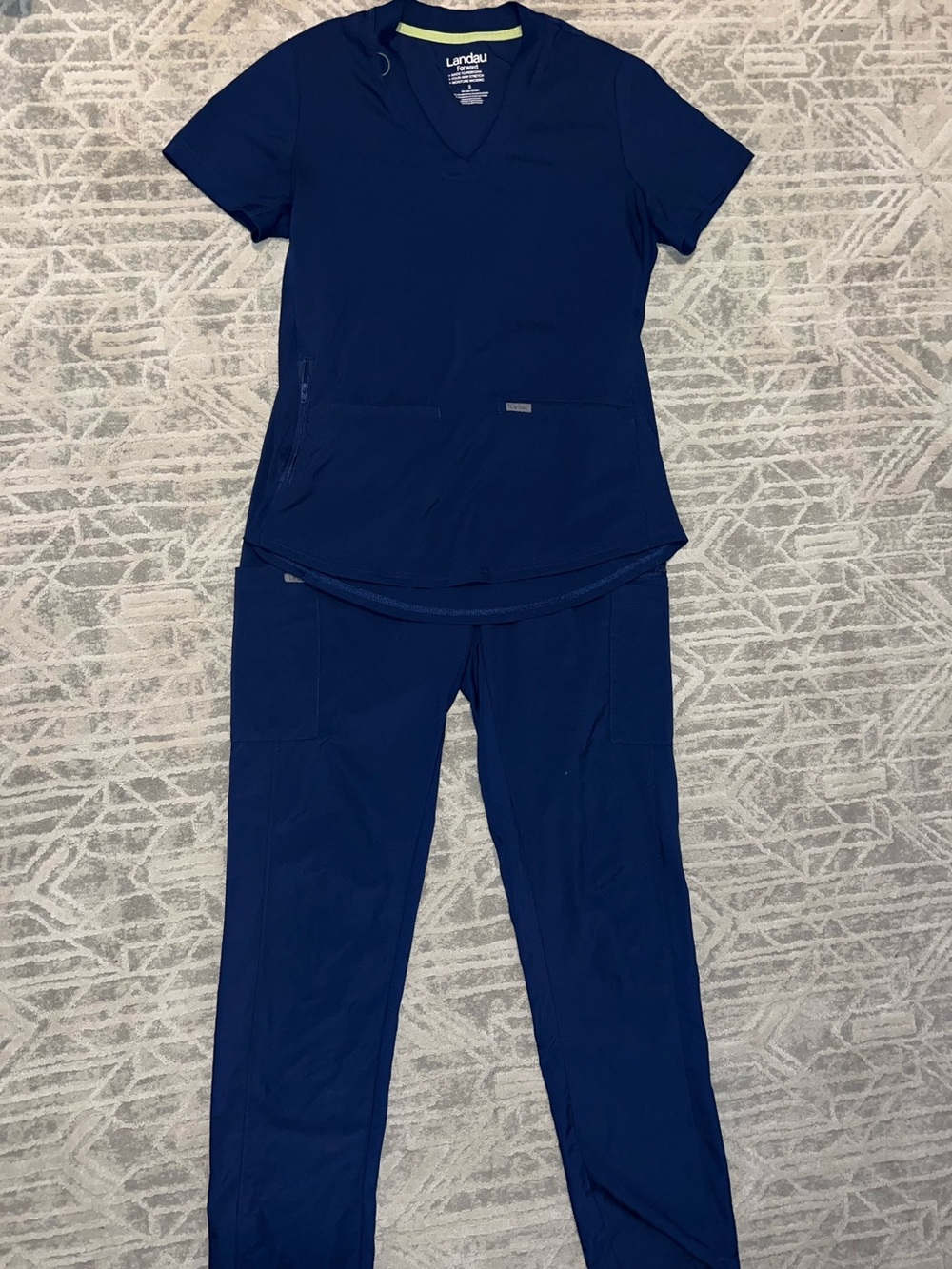Women’s Size Small Landau Straight-Leg Scrub Set in Navy Blue